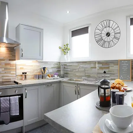 Bay View - Amazing Location With Sea Views! Scarborough Esterno foto